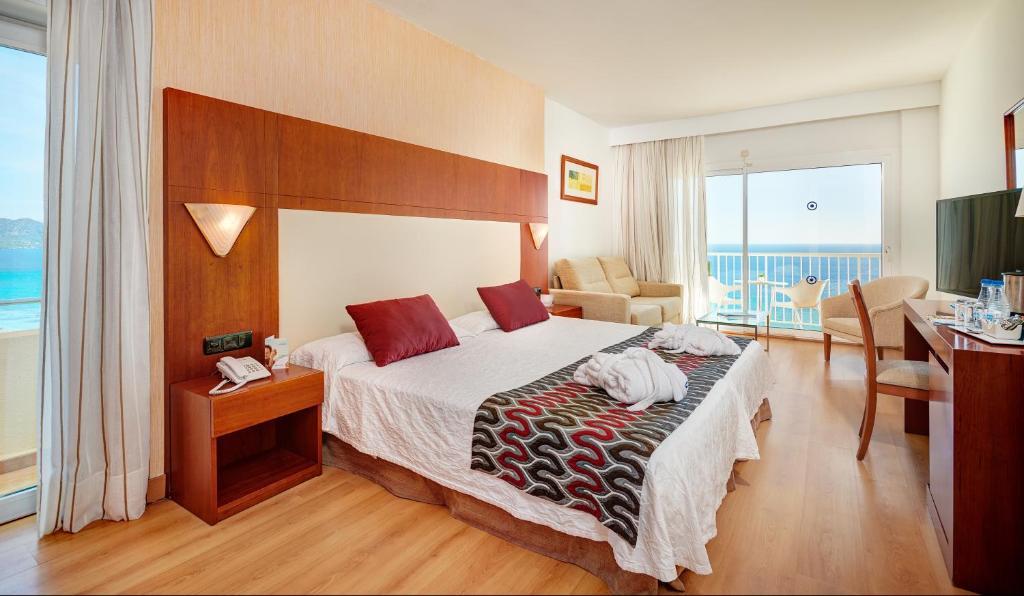Hotel Cm Playa Del Moro Cala Millor  Esterno foto