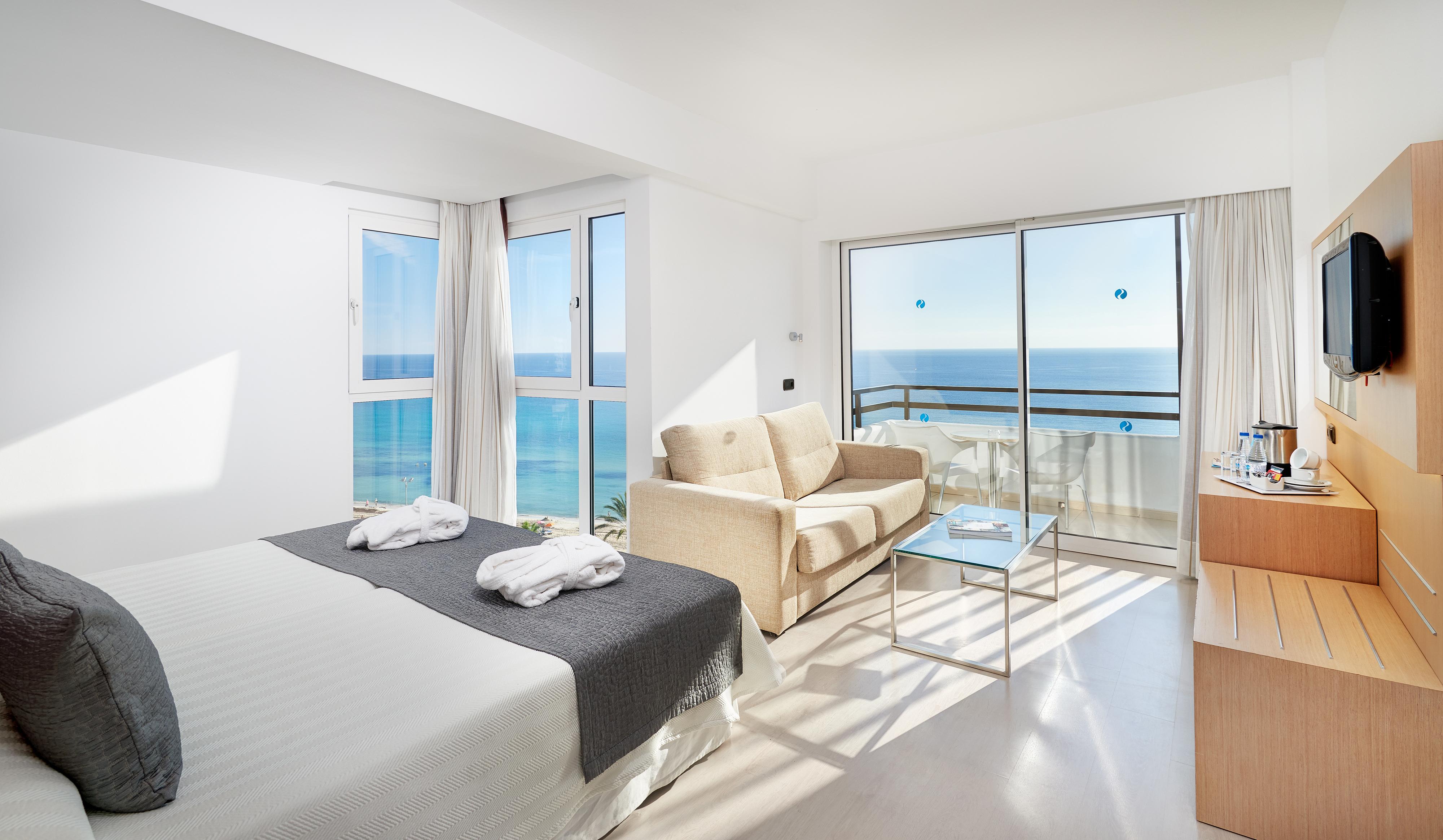 Hotel Cm Playa Del Moro Cala Millor  Esterno foto